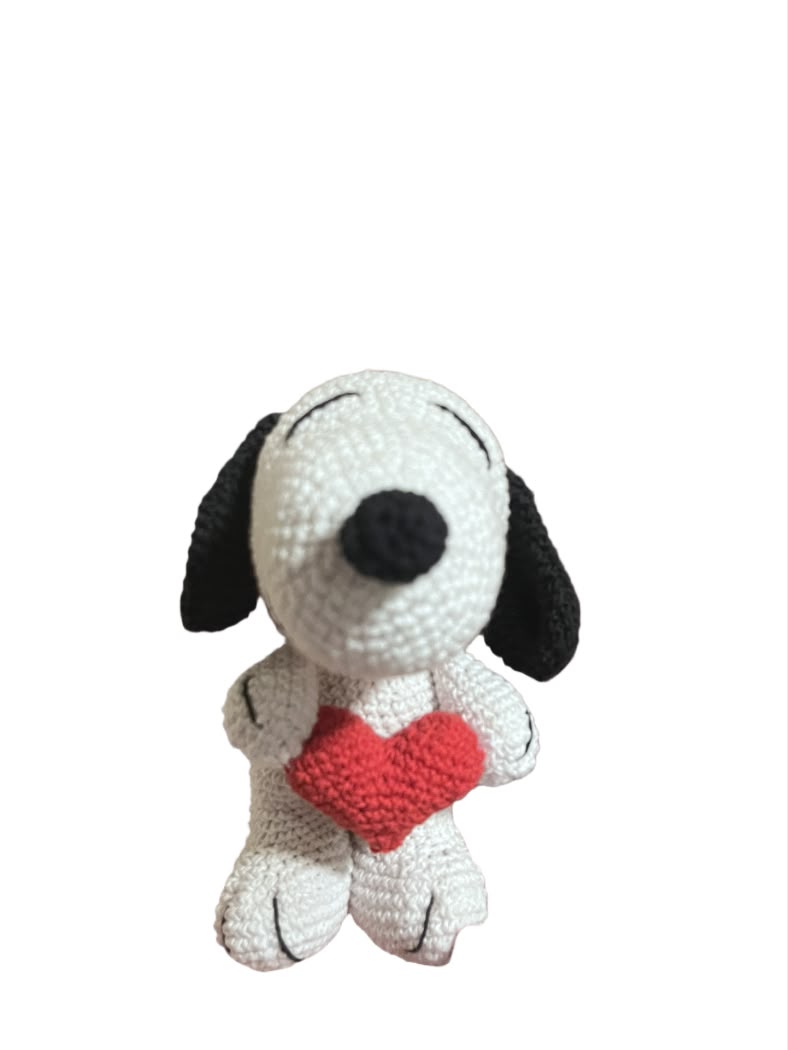 Snoopy Amor 22 cm , Amigurumi